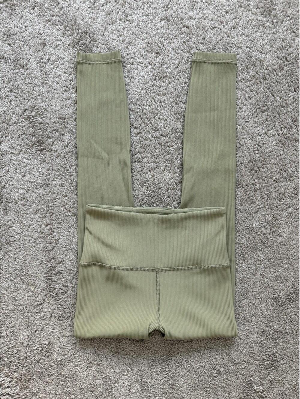 Athleta Leggings Women’s Sz XS Elation Rib Tight Mid Rise Athletic Olive Green